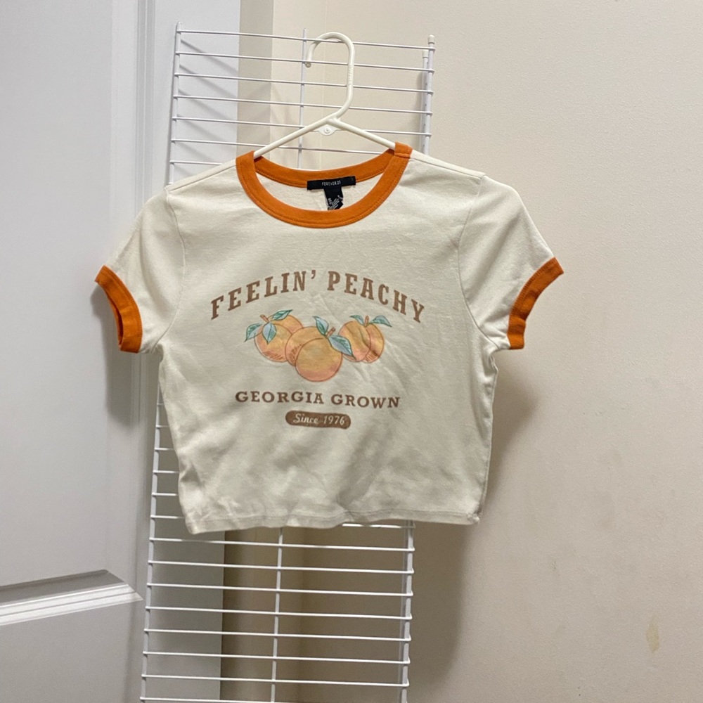 Forever 21 Medium Cream and Orange Peach Tee